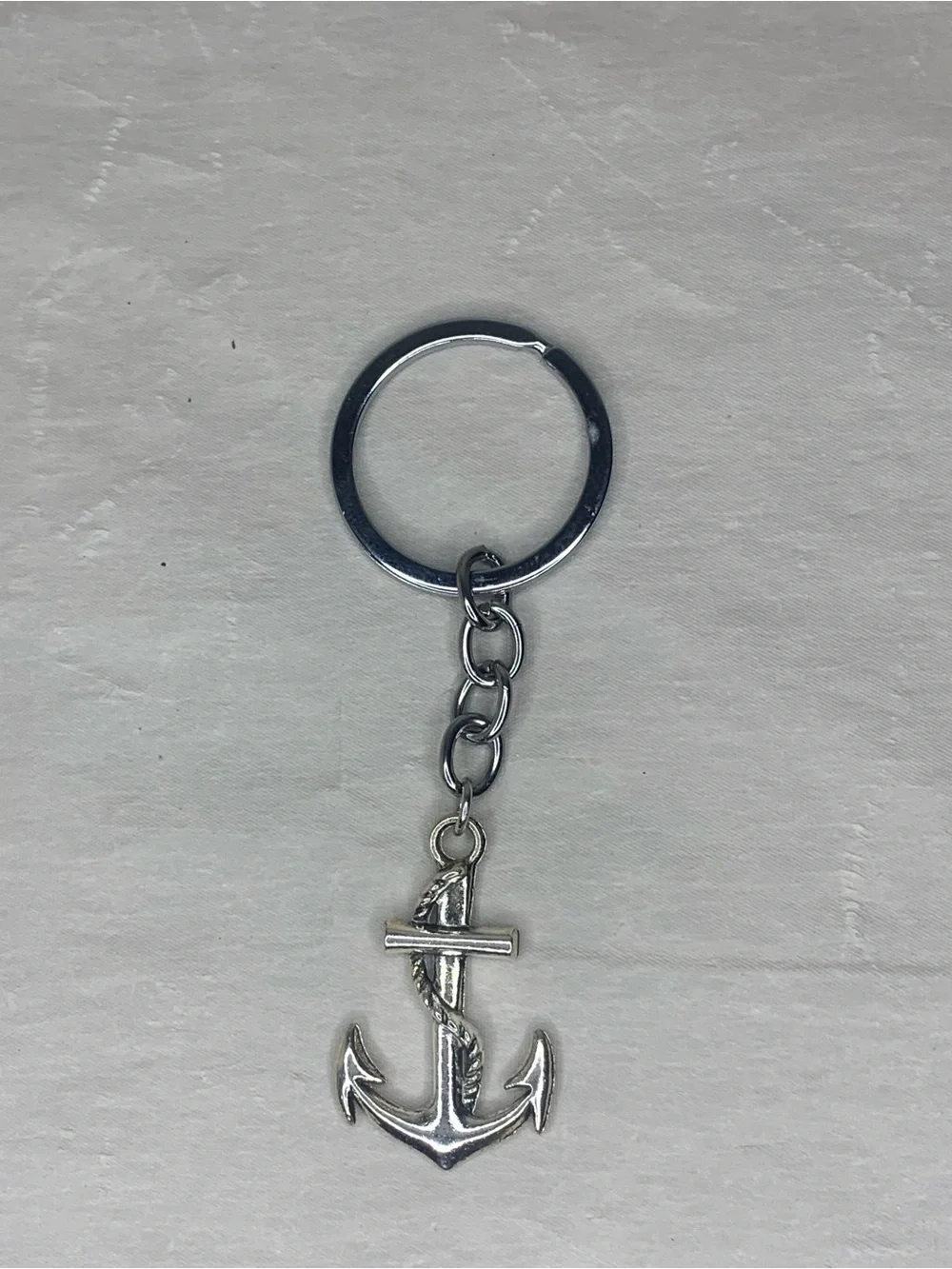 Men's Silver Anchor Keychain – Nautical Metal Key & Card Holder Accessory